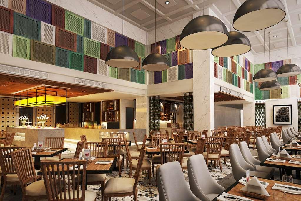 Melia Bandung Dago Hotel Restoran gambar